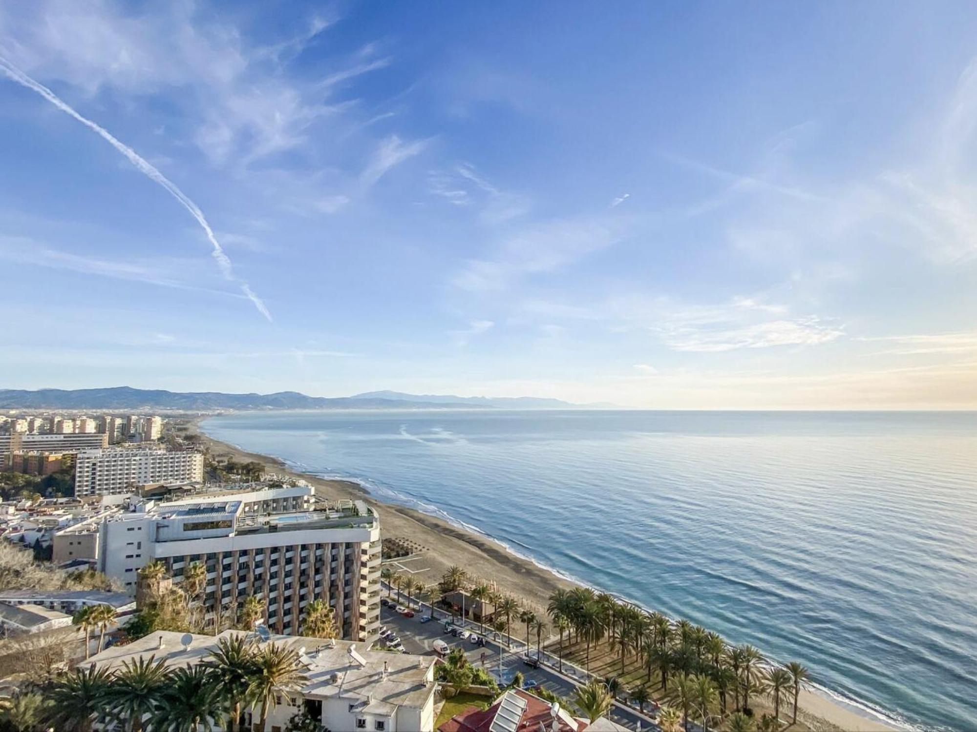 Apartamento Moderno Con Vistas Panoramicas Torremolinos Exterior photo