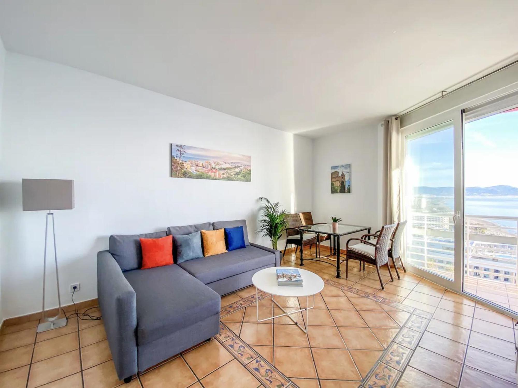 Apartamento Moderno Con Vistas Panoramicas Torremolinos Exterior photo