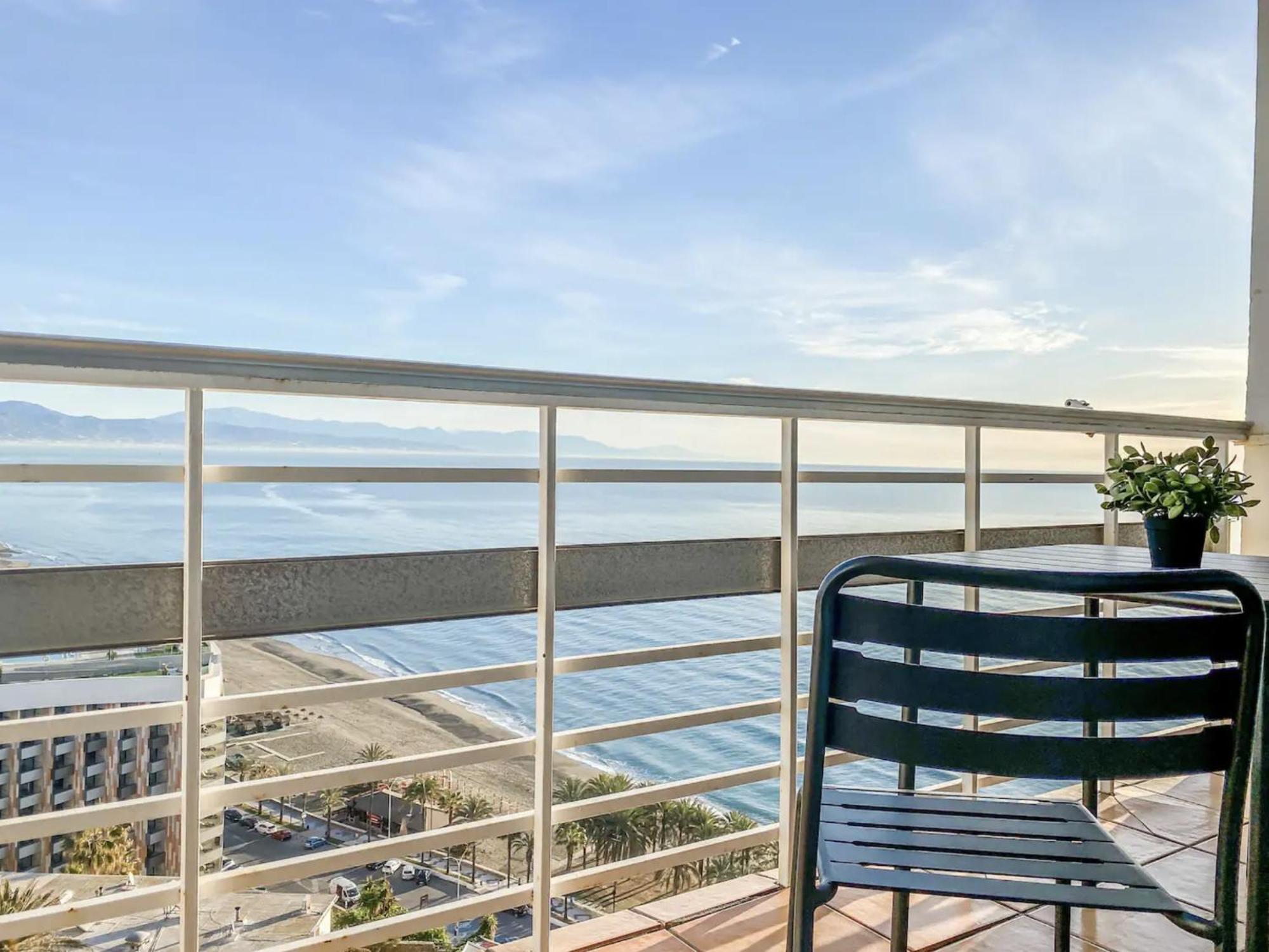Apartamento Moderno Con Vistas Panoramicas Torremolinos Exterior photo