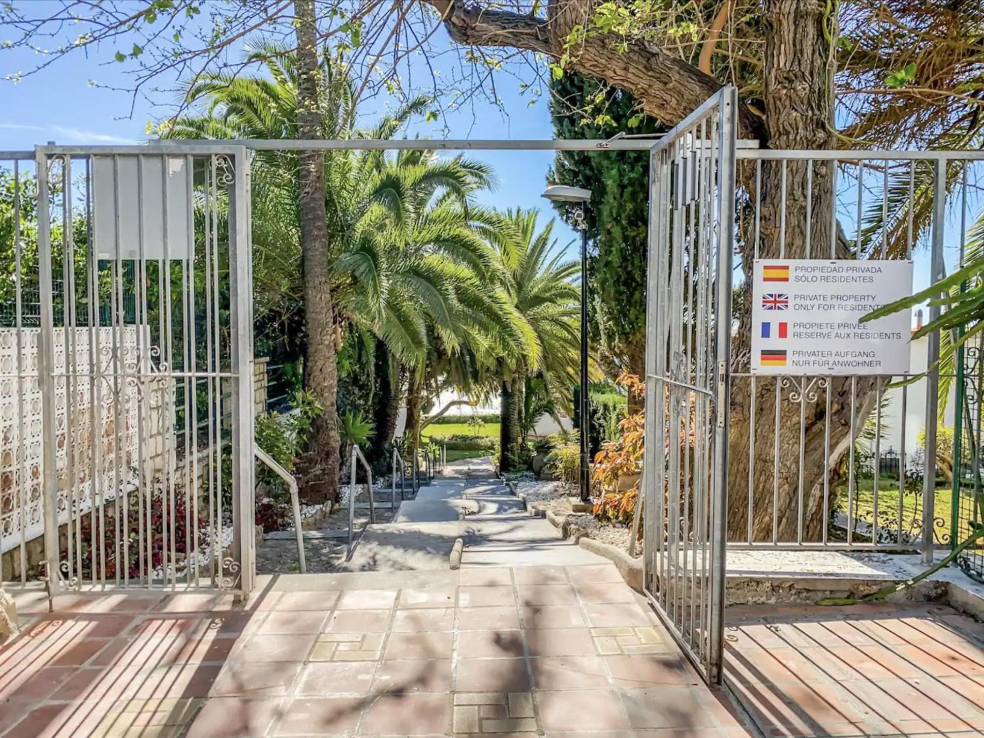 Apartamento Moderno Con Vistas Panoramicas Torremolinos Exterior photo