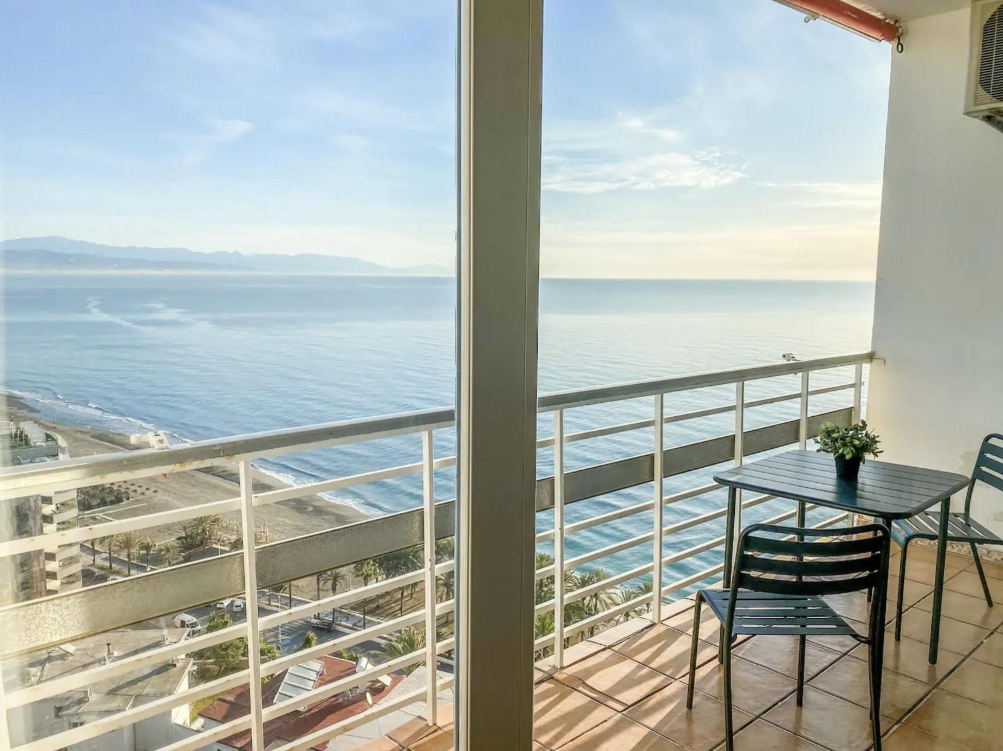 Apartamento Moderno Con Vistas Panoramicas Torremolinos Exterior photo